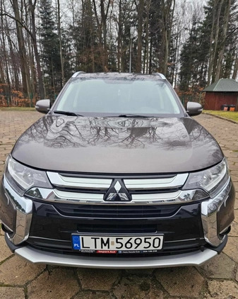 Mitsubishi Outlander cena 78000 przebieg: 70000, rok produkcji 2017 z Miechów małe 781